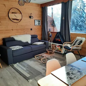 La Petite Foret 1700 , Chamrousse France